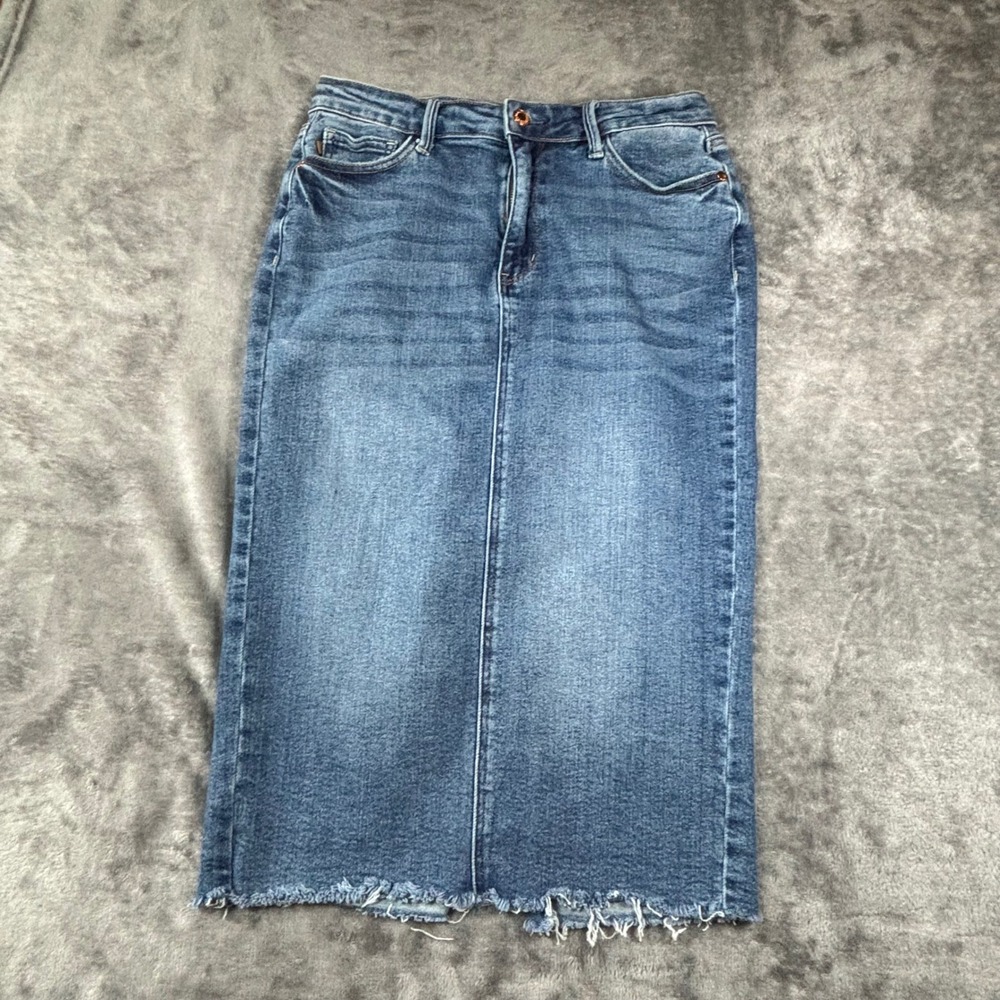 Judy Blue Denim Midi Skirt Medium Wash Raw Hem High Waist Size Large stretch